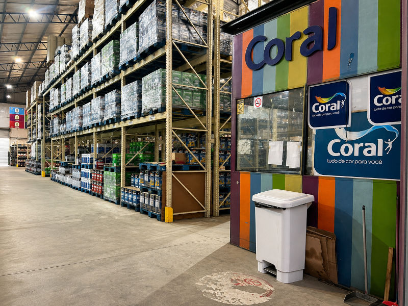 Ambiente interno da Discor - Área de separação de pedidos